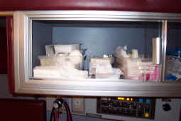 Medic 13 Compartment 2.JPG (694151 bytes)